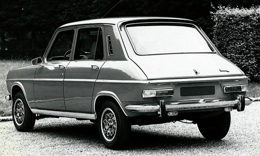 Simca 1100 TI je často považovaná za první vůz kategorie „Hot Hatch“. Vůz dosahoval rychlost 163 km/h.