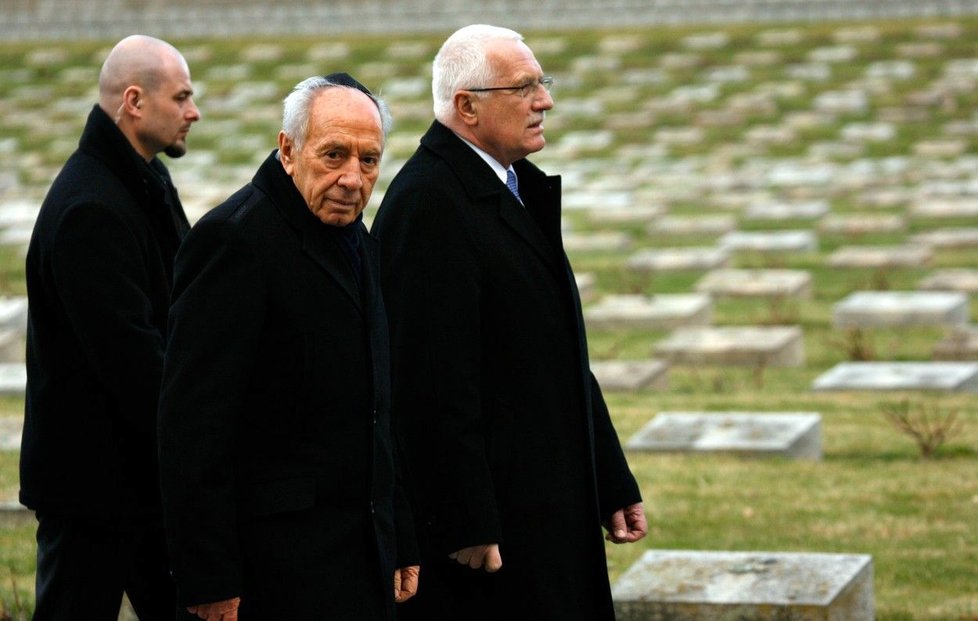 Bývalý izraelský prezident Šimon Peres zemřel.