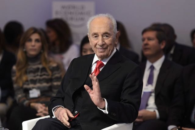 Bývalý izraelský prezident Šimon Peres zemřel.