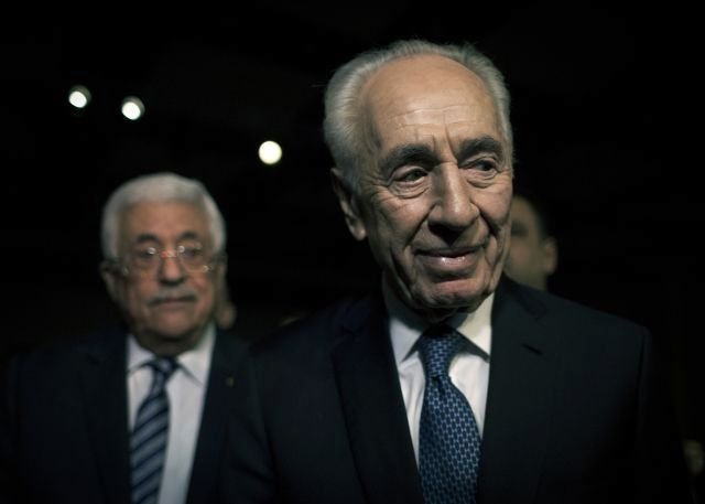 Bývalý izraelský prezident Šimon Peres zemřel.