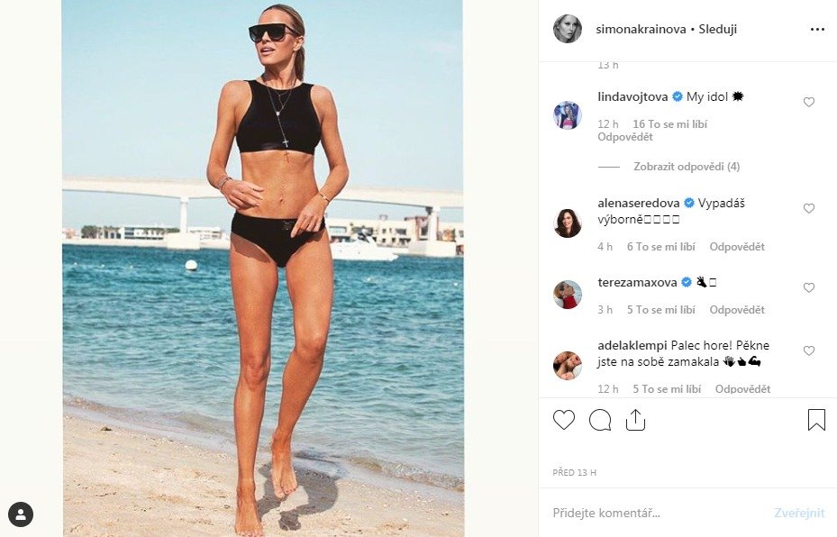 Topmodelky Alena Šeredová, Linda Vojtková a Tereza Maxová posílaly Simoně komplimenty.