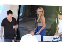 Hříšná jachta: V Itálii si s Alešem Řebíčkem užívá i Simona Krainová!