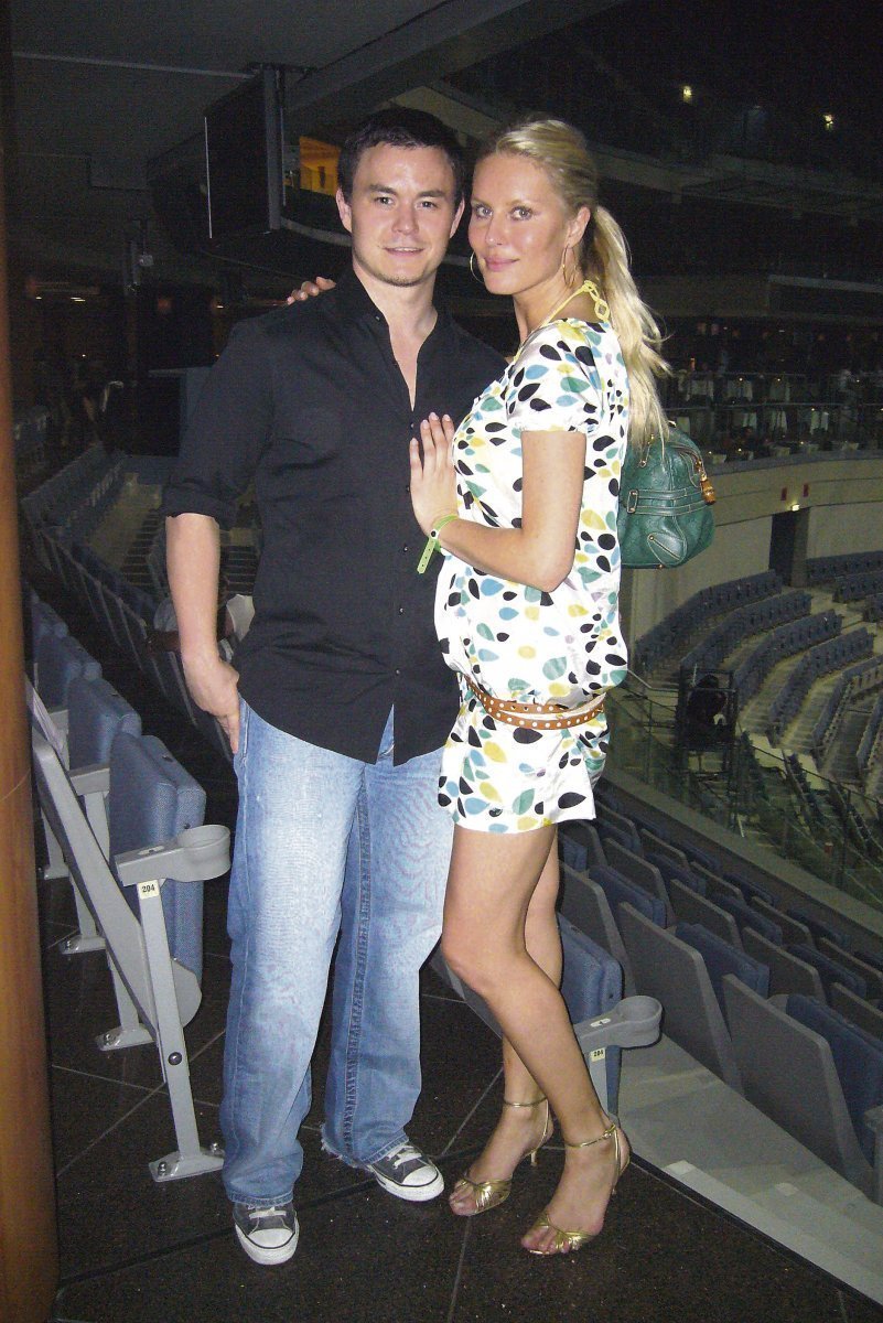 Simona Krainová a její přítel Jiří Hudler z hokejového klubu Detroit Red Wings předváděli zamilovaný pár