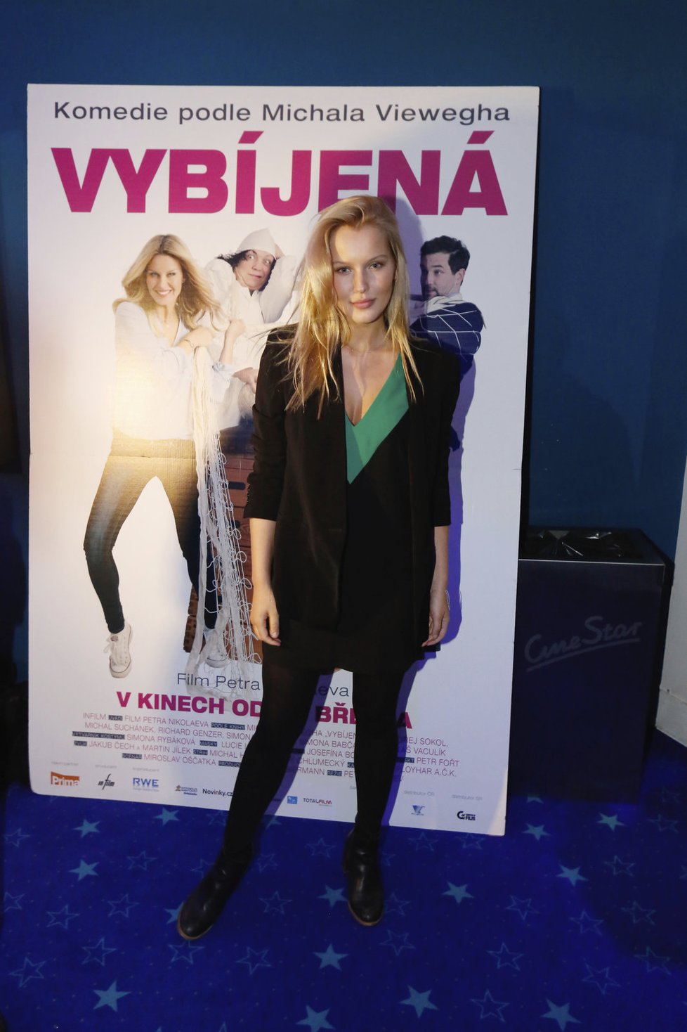 Lístky na předpremiéru filmu, v němž hraje hlavní roli modelka Simona Krainová, jsou vyprodané.