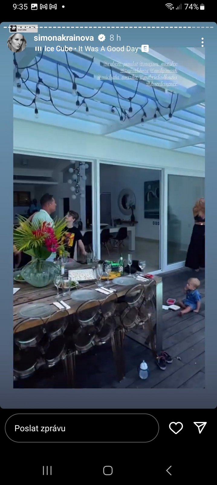 Velkolepou oslavu 50. narozenin uspořádala Simona Krainová ve svém novém karibském domě.