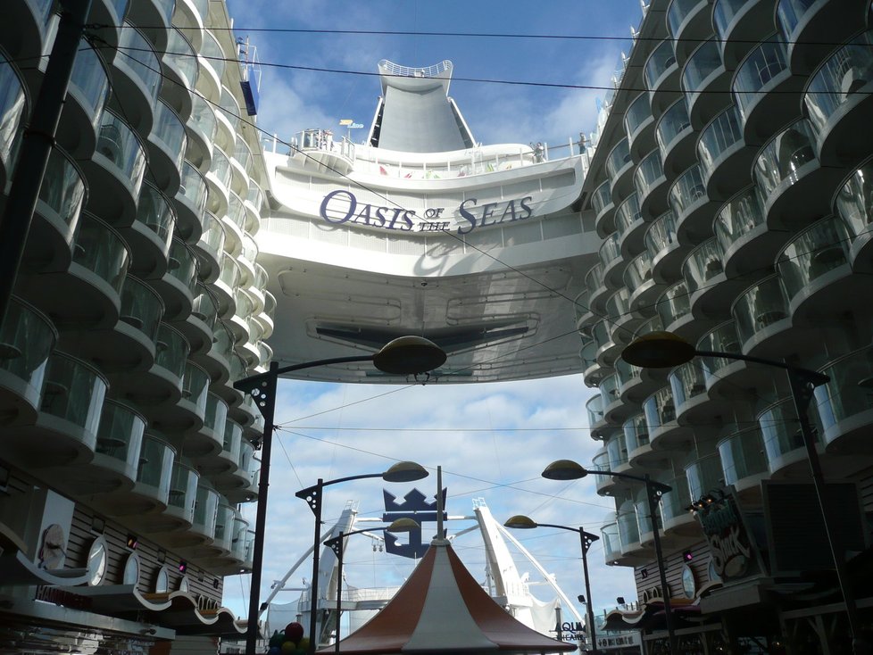 Oasis Of The Seas je pětkrát větší než Titanik