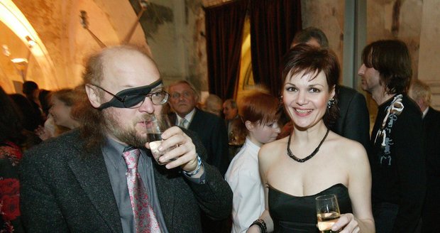 Herečka Simona Postlerová s manželem
