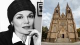 SLEDOVALI JSME ONLINE: Mše za Simonu Postlerovou (†59): Matka Jana nepřišla!