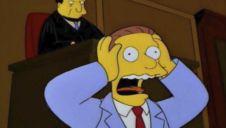 Crystal Palace: Lionel Hutz Zábavná hostující postava některých epizod, která má kultovní status především kvůli své neschopnosti, díky níž je známý. Víc než jednou byl chycen na veřejnosti s kalhotami na půl žerdi.