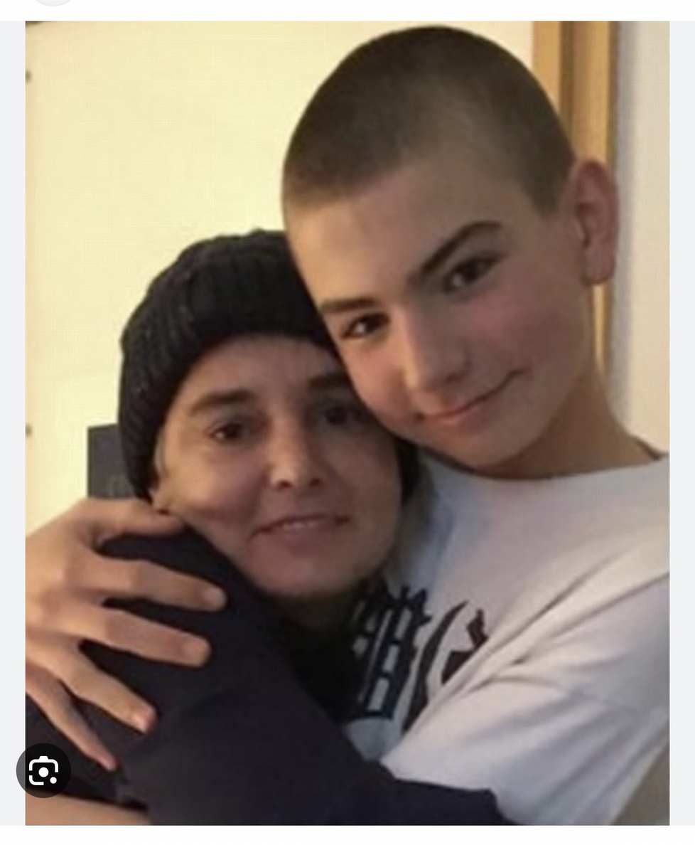 Sinéad O’Connor se synem Shanem, který spáchal sebevraždu