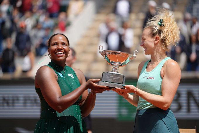 Velký český úspěch na Roland Garros! Siniaková s Townsendovou ovládly finále čtyřhry Velký český úspěch na Roland Garros! Siniaková s Townsendovou ovládly finále čtyřhry