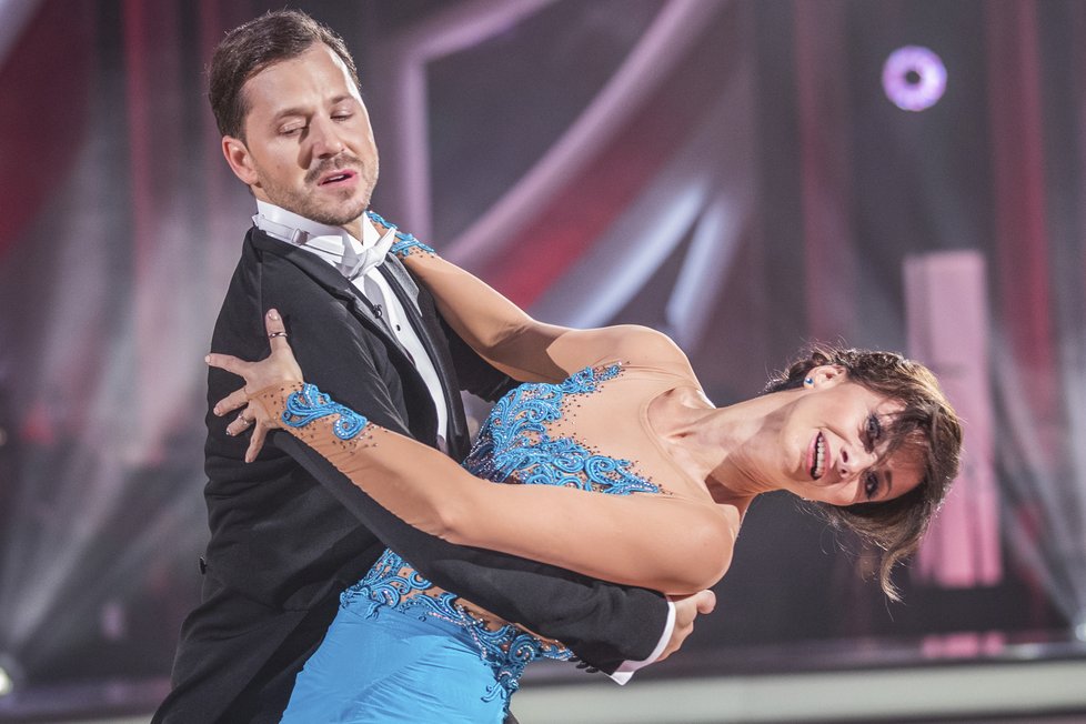 Daniela Šinkorová a Michal Padevět ve Stardance IX