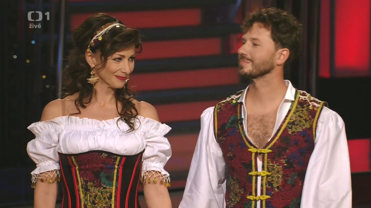 Daniela Šinkorová s tanečníkem Michalem Padevětem krátce po vyřazení ze soutěže