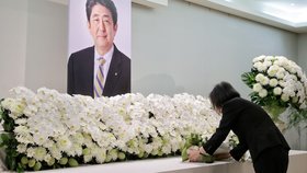 Japonsko truchlí za expremiéra Šinzó Abeho (11.7.2022)