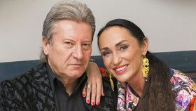 Sisa Sklovská s manželem Jurajem Lelkesem