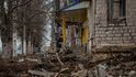 Doněcká oblast: Město Siversk poničené ruským bombardováním (6. 11. 2022).