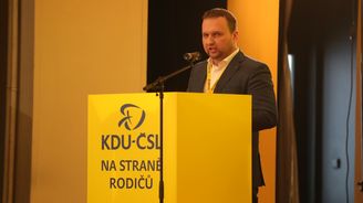 Bohumil Pečinka: Další vítězství Andreje Babiše aneb Kdo a proč zvolil Jurečku do čela KDU-ČSL?
