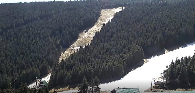 Na Červenohorském sedle dnes ráno spustili vleky pro lyžaře