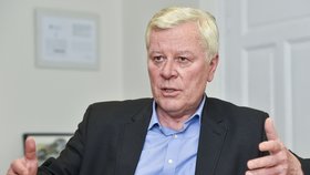 Místopředseda KSČM a zástupce ultrakonzervativního křídla strany Josef Skála bude na dubnovém celostátním sjezdu kandidovat na post předsedy strany.