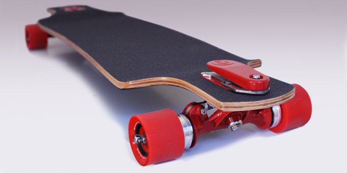 Longboard je delší verze skateboardu