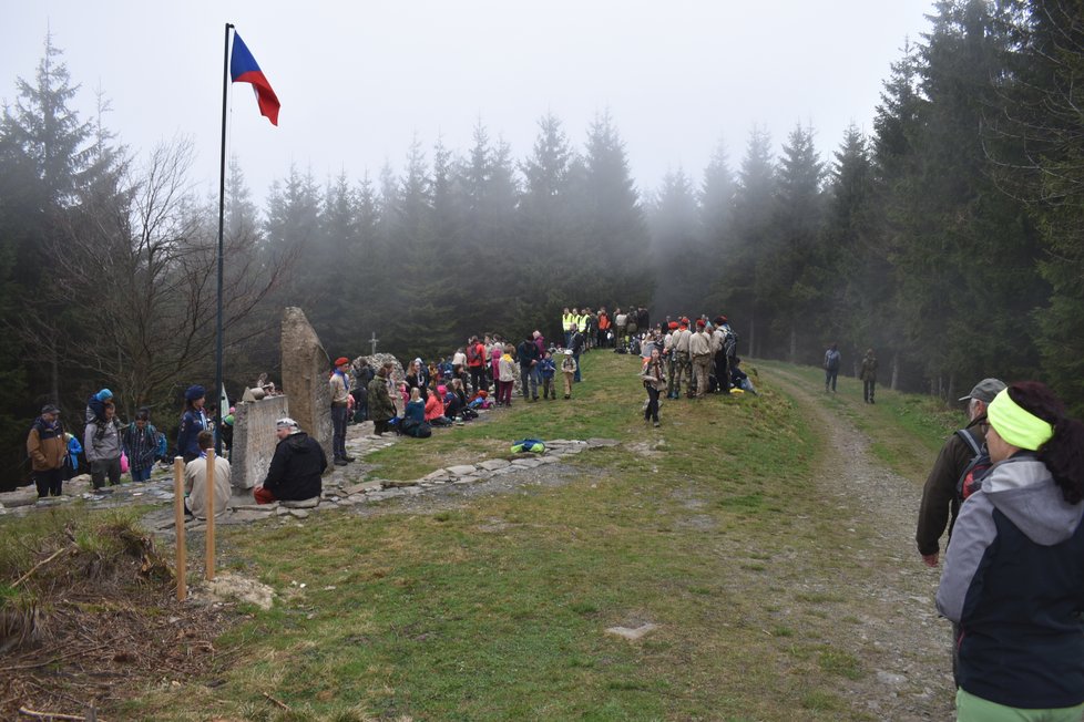 Tuhle malou plochu brzy zaplnily tři tisícovky skautů (2).