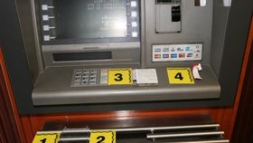 Bankomat byl napaden Moldavany, nikdo si ničeho nevšiml 7 dní.