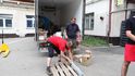 Jak to vypadá ve skladu humanitární pomoci na jižní Moravě