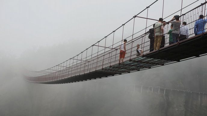 Skleněný most v jihočínské provincii Chu-nan