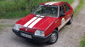 Jak se žije s revoluční Škodou Eltra? Jedna jezdí v Německu a bude na prodej! Jak se žije s revoluční Škodou Eltra? Jedna jezdí v Německu a bude na prodej!