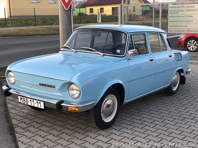 Škoda 100