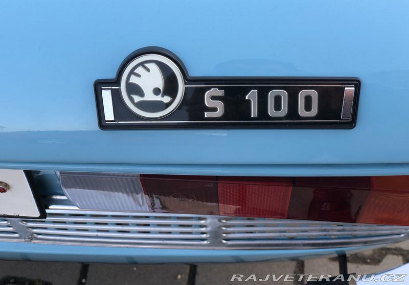 Škoda 100