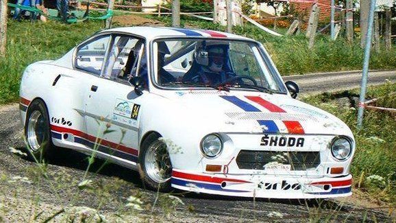 Ve Francii jezdí nádherná Škoda 130 RS Turbo. Podívejte se, co umí