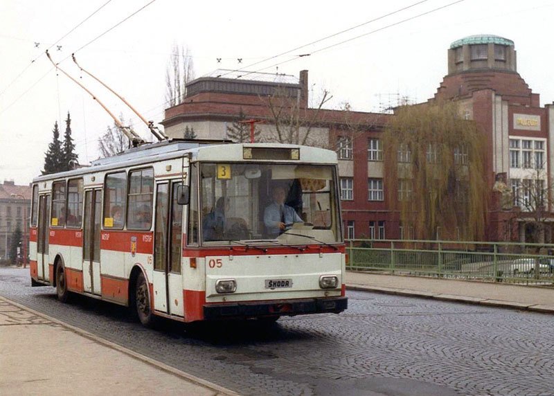 Škoda 14Tr05 (1984–1986)