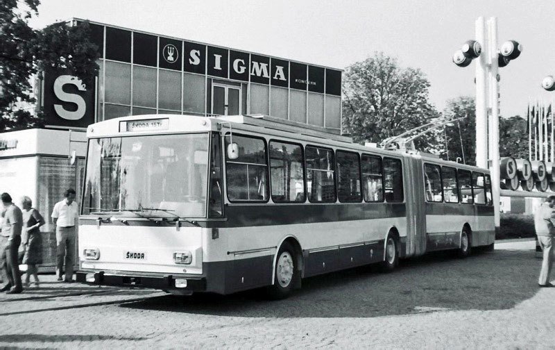 Škoda 15Tr Prototyp (1983)