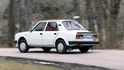Ke koupi doporučujeme zejména modely od ročníku 1984. Nejen kvůli modernějšímu a líbivějšímu designu, ale i lepší stabilitě díky rozšířeným nápravám. Ke koupi doporučujeme zejména modely od ročníku 1984. Nejen kvůli modernějšímu a líbivějšímu designu, ale i lepší stabilitě díky rozšířeným nápravám.