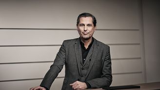 Šéf Škodovky prozradil, jaký bude další vývoj firmy. Ještě nedávno zněl nepravděpodobně Šéf Škodovky prozradil, jaký bude další vývoj firmy. Ještě nedávno zněl nepravděpodobně