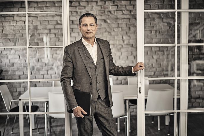 Šéf Škody Auto Klaus Zellmer. Šéf Škody Auto Klaus Zellmer.