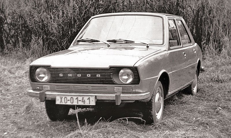 Škoda 100