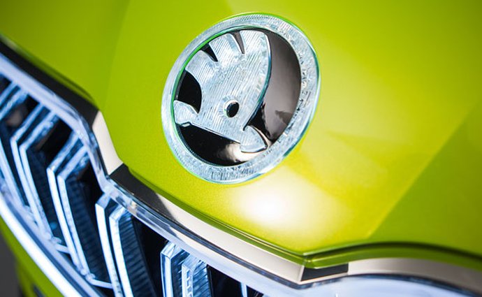 Provozní zisk automobilky Škoda loni vzrostl o více než třetinu