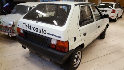 Škoda Favorit 135LS