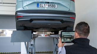 Škoda Enyaq na servisní prohlídce Škoda Enyaq na servisní prohlídce