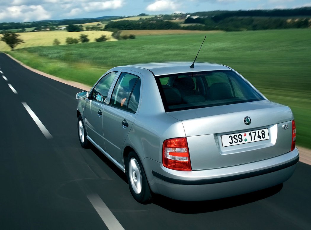 Škoda Fabia Sedan