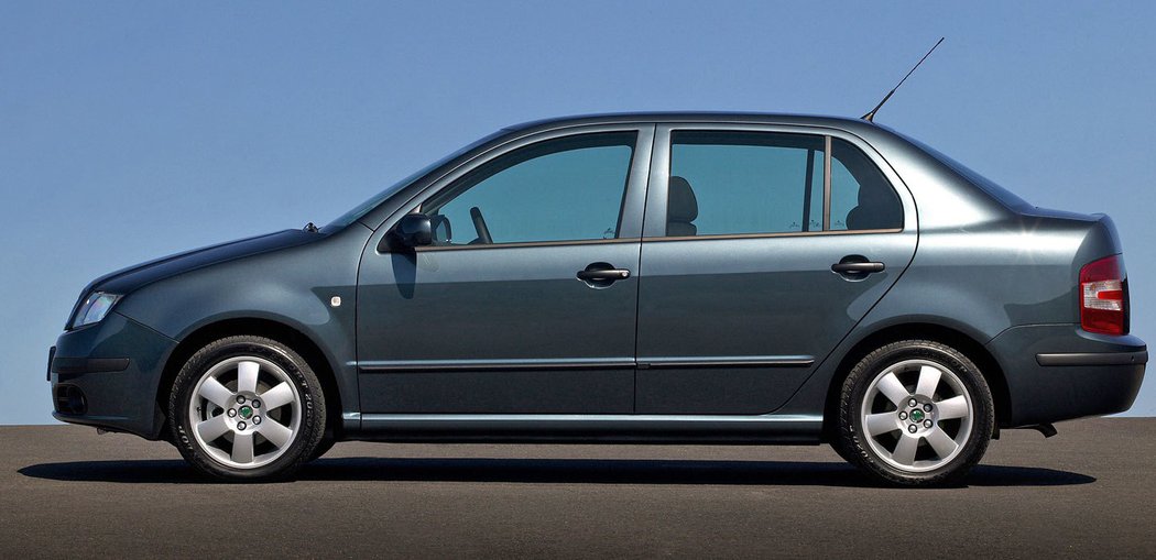 Škoda Fabia Sedan (2004)