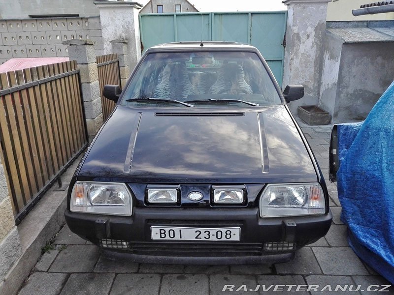 Škoda Favorit 136 Black Line