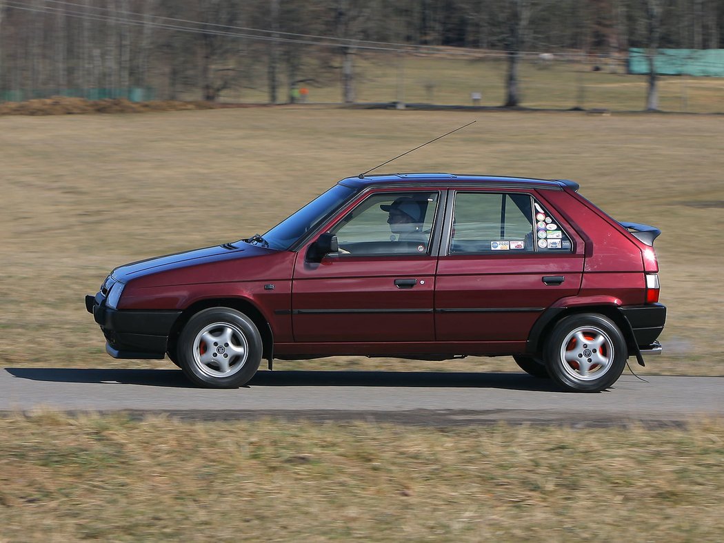 Škoda Favorit Solitaire