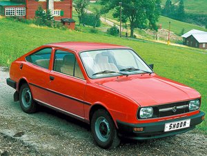 Škoda 743/747: Byly Garde a Rapidy spíše kupé, nebo fastbacky?