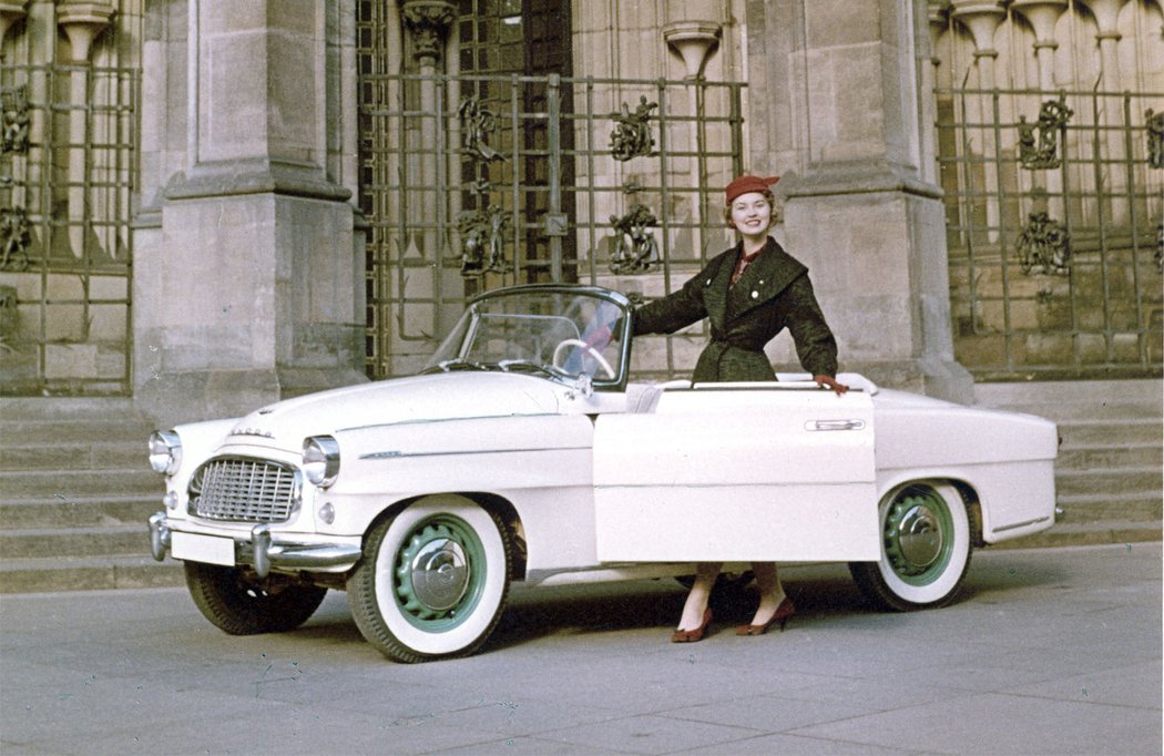 Škoda 450