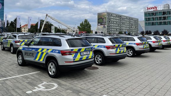 Ministerstvo vnitra chce nakoupit nová auta pro policii za miliardu korun