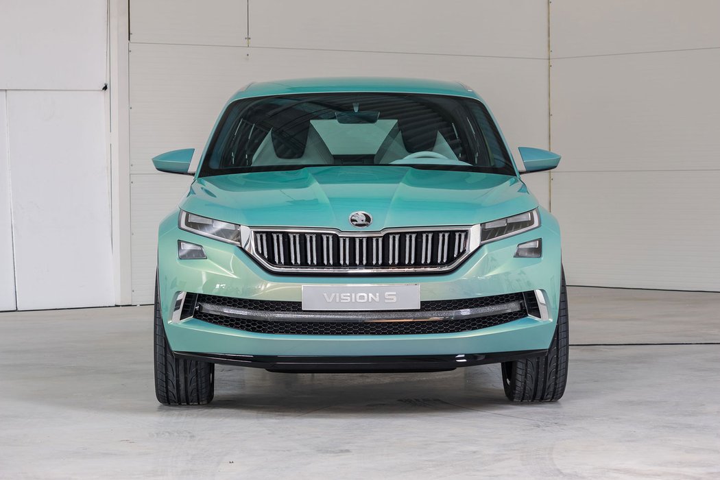 skoda kodiaq spyphotos video