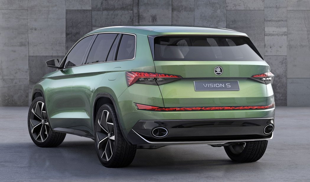 skoda kodiaq superb strednitrida sportovni crossover